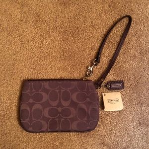 Coach wristlet, purple, NWT